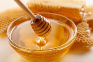 cách làm lông mày rậm bằng mật ong