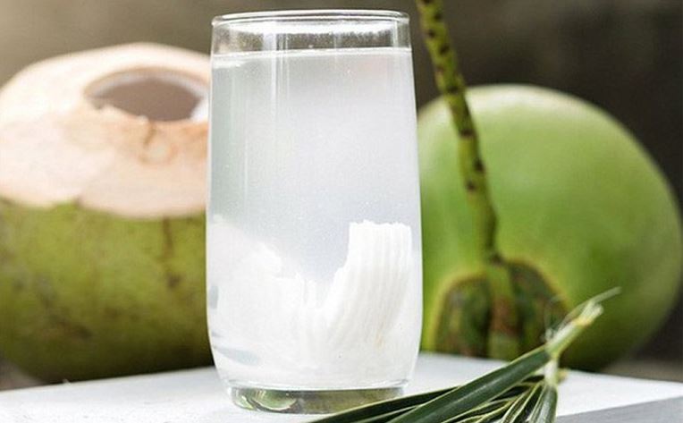 Uống nước dừa đúng cách sẽ mang lại nhiều lợi ích cho cơ thể